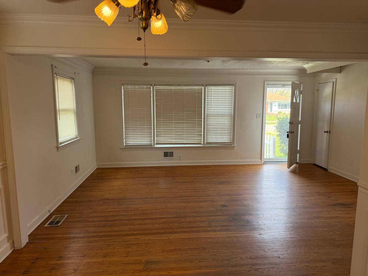 House for rent at 1632 Stafford Ave, Louisville, KY 40216