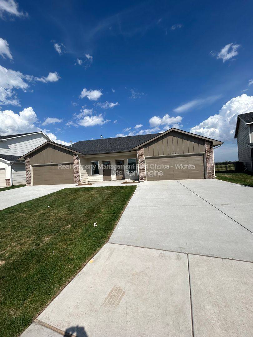 Apartment for rent at 138 N Gowen St, Goddard, KS 67052