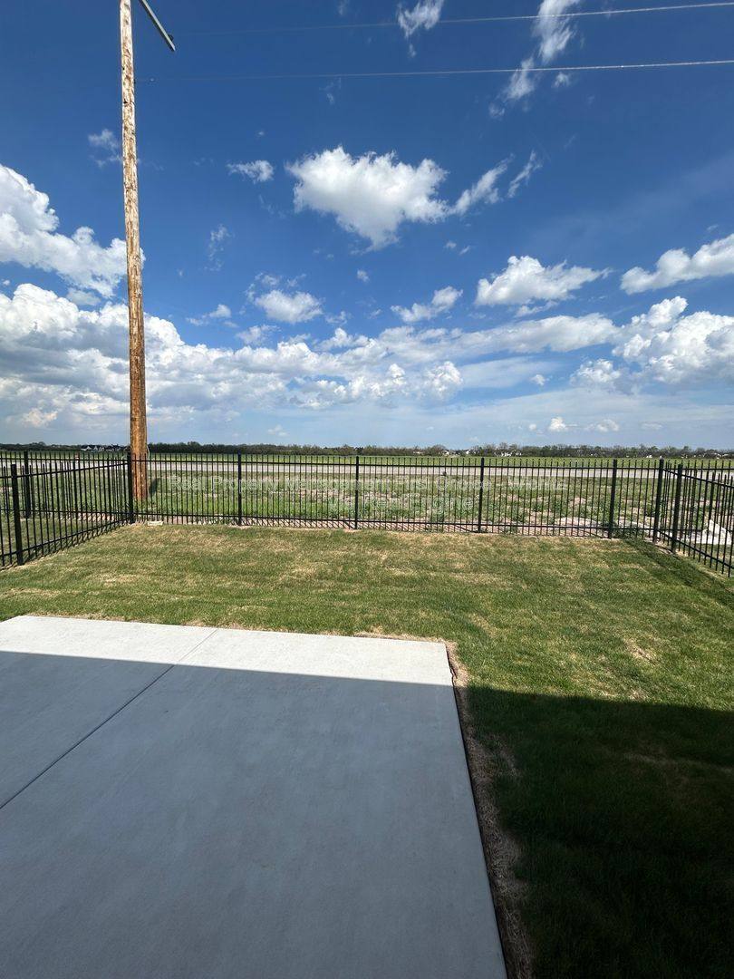Apartment for rent at 136 N Gowen St, Goddard, KS 67052