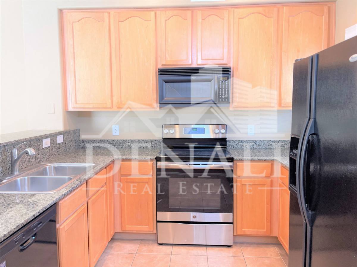 Townhouse for rent at 4321 E Jasper Dr, Gilbert, AZ 85296
