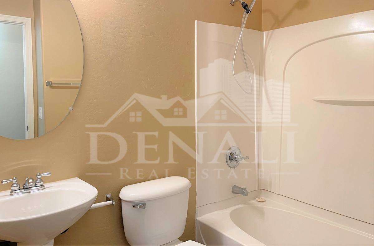 Townhouse for rent at 4321 E Jasper Dr, Gilbert, AZ 85296
