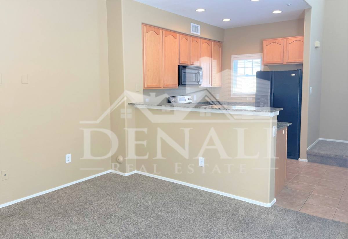 Townhouse for rent at 4321 E Jasper Dr, Gilbert, AZ 85296
