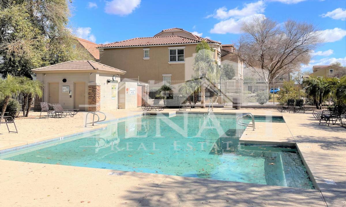 Townhouse for rent at 4321 E Jasper Dr, Gilbert, AZ 85296