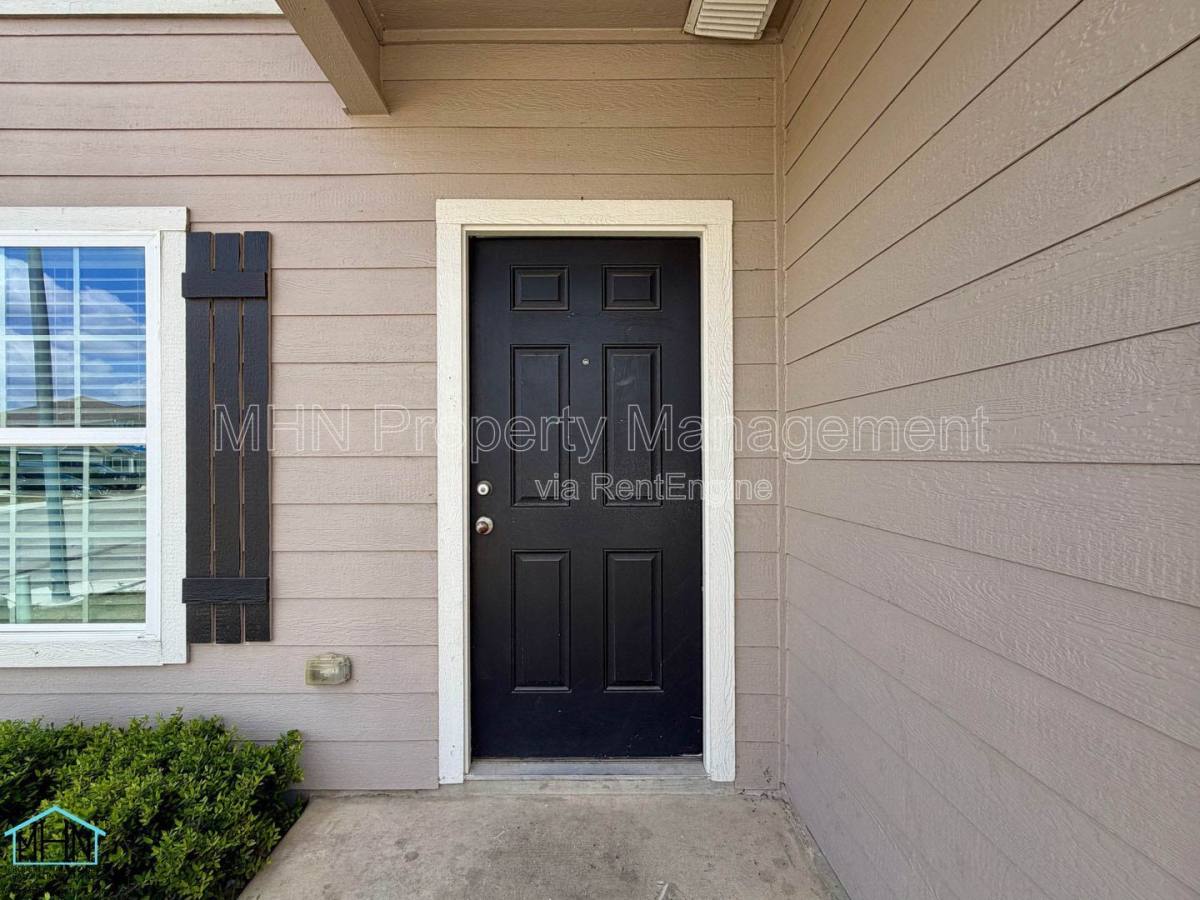 House for rent at 10950 Chippewa Trace, Converse, TX 78109