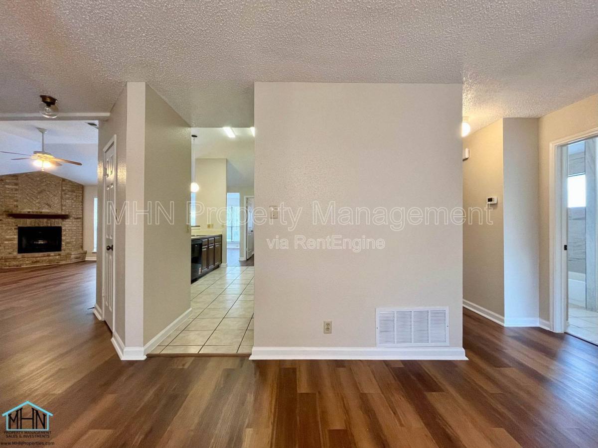 House for rent at 1627 Firwick Dr, San Antonio, TX 78253