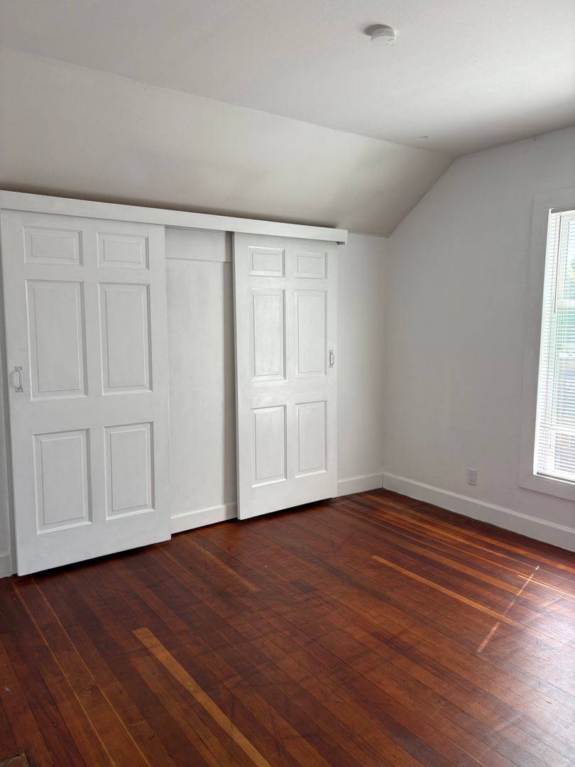 Apartment for rent at 214 Walnut St, Petaluma, CA 94952