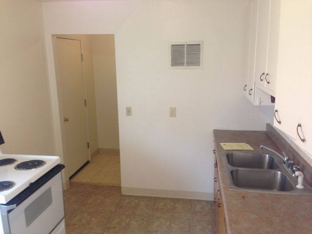 Apartment for rent at 810 Crist Dr, Billings, MT 59105