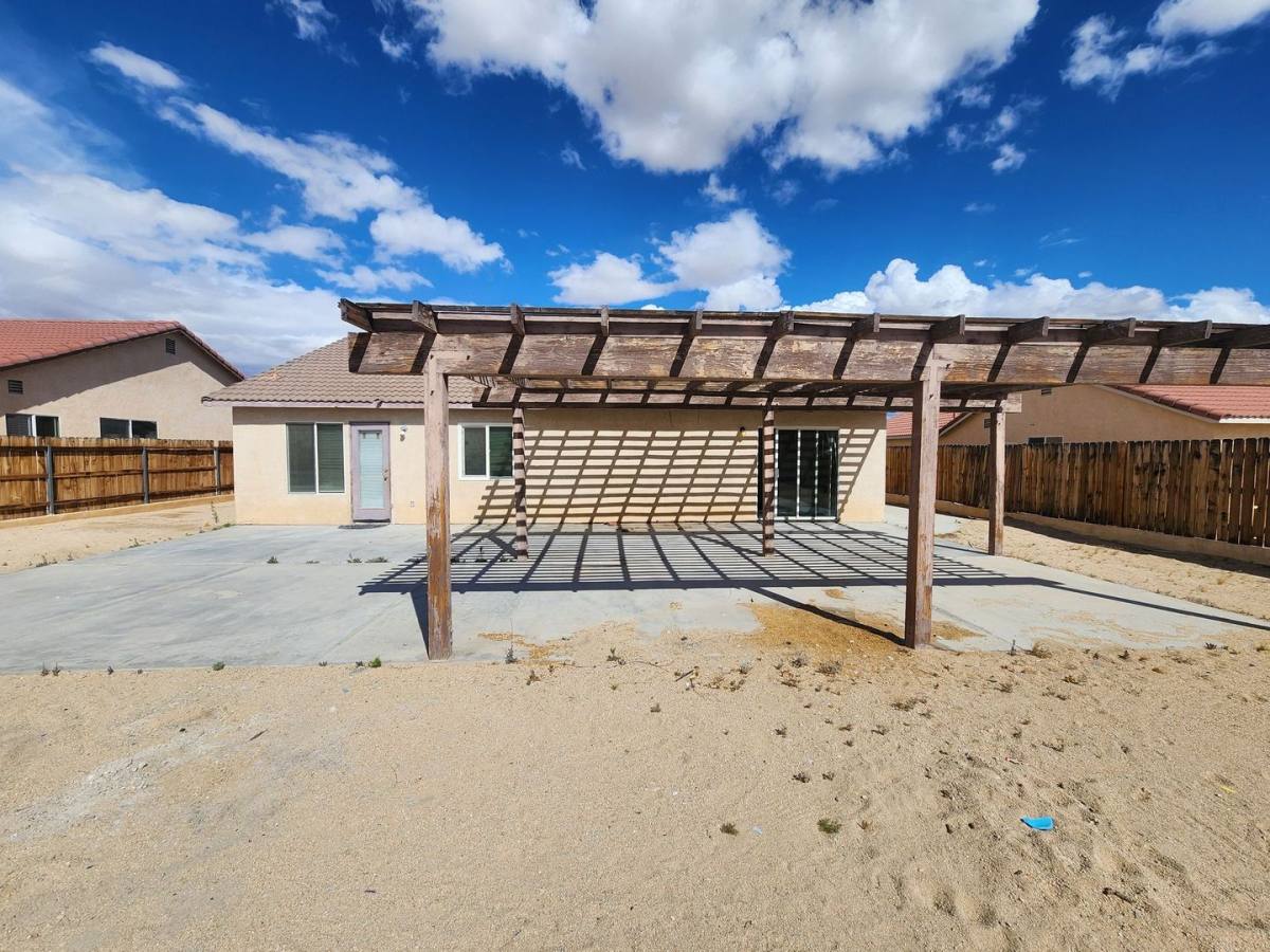 House for rent at 5930 Regino Ave, Twentynine Palms, CA 92277