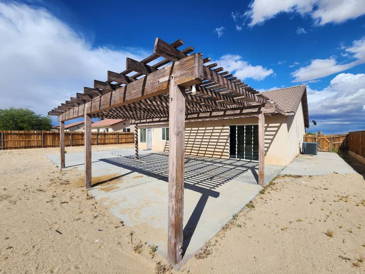 House for rent at 5930 Regino Ave, Twentynine Palms, CA 92277