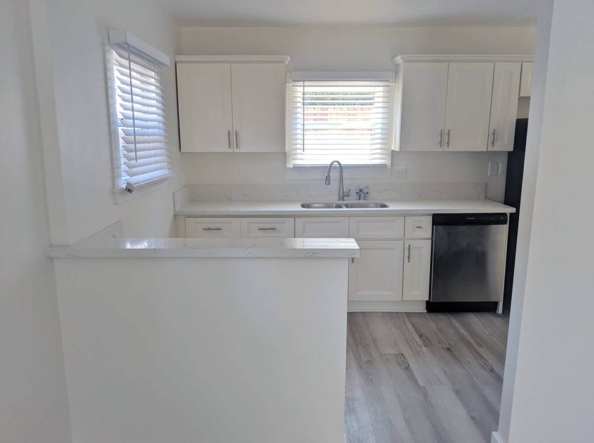 Apartment for rent at 4041 Van Buren Place, Culver City, CA 90230