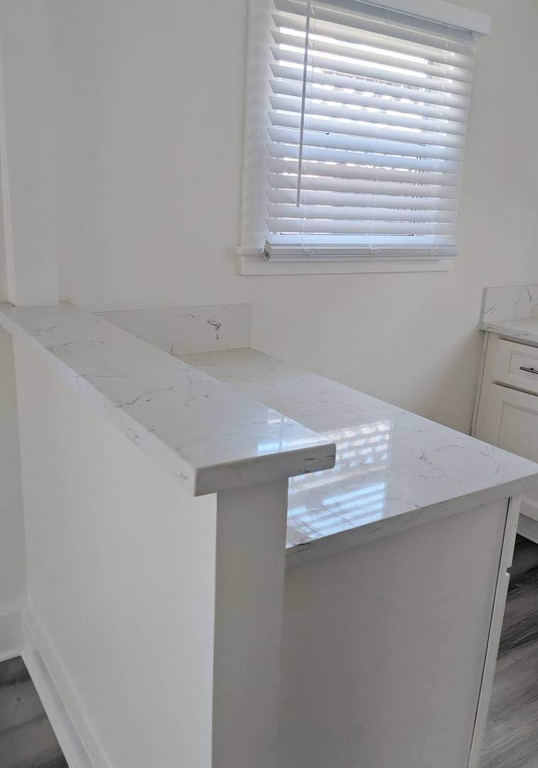 Apartment for rent at 4041 Van Buren Place, Culver City, CA 90230