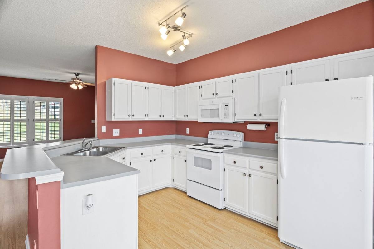 House for rent at 328 Glencoe Dr, Wake Forest, NC 27587