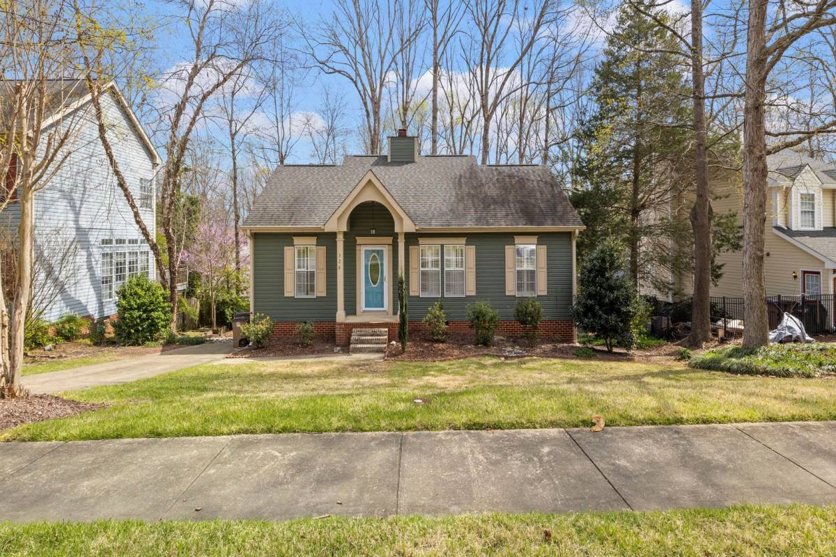 House for rent at 328 Glencoe Dr, Wake Forest, NC 27587