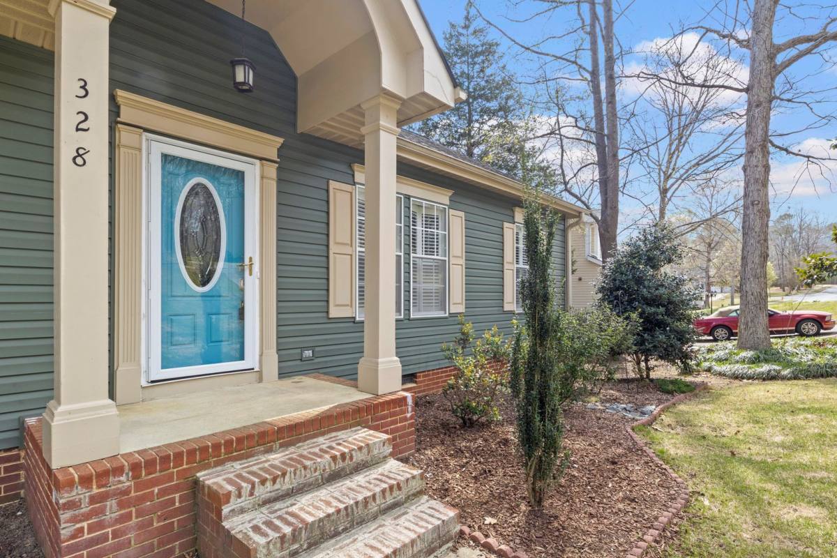 House for rent at 328 Glencoe Dr, Wake Forest, NC 27587