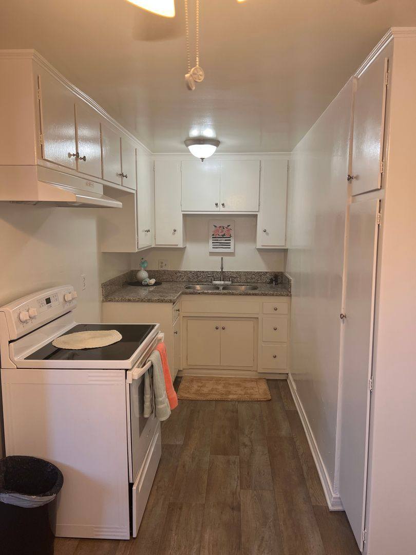 Apartment for rent at 6302 Comstock Ave, Whittier, CA 90601