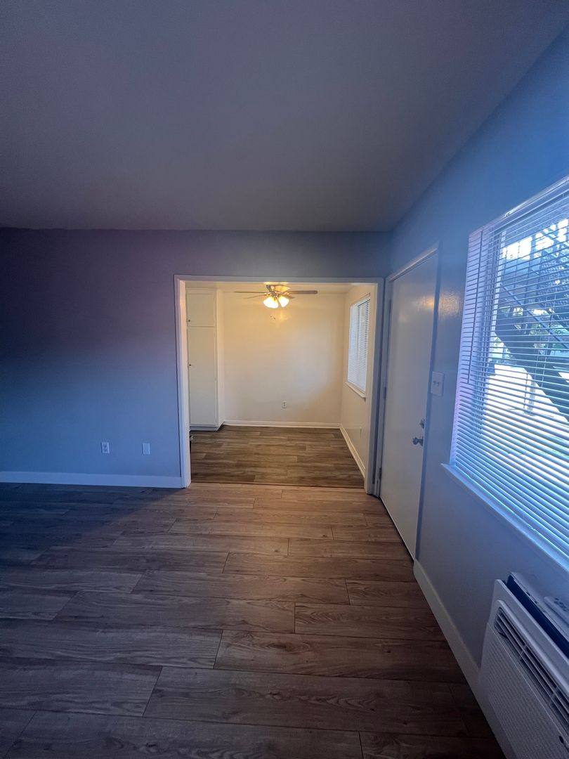 Apartment for rent at 6302 Comstock Ave, Whittier, CA 90601