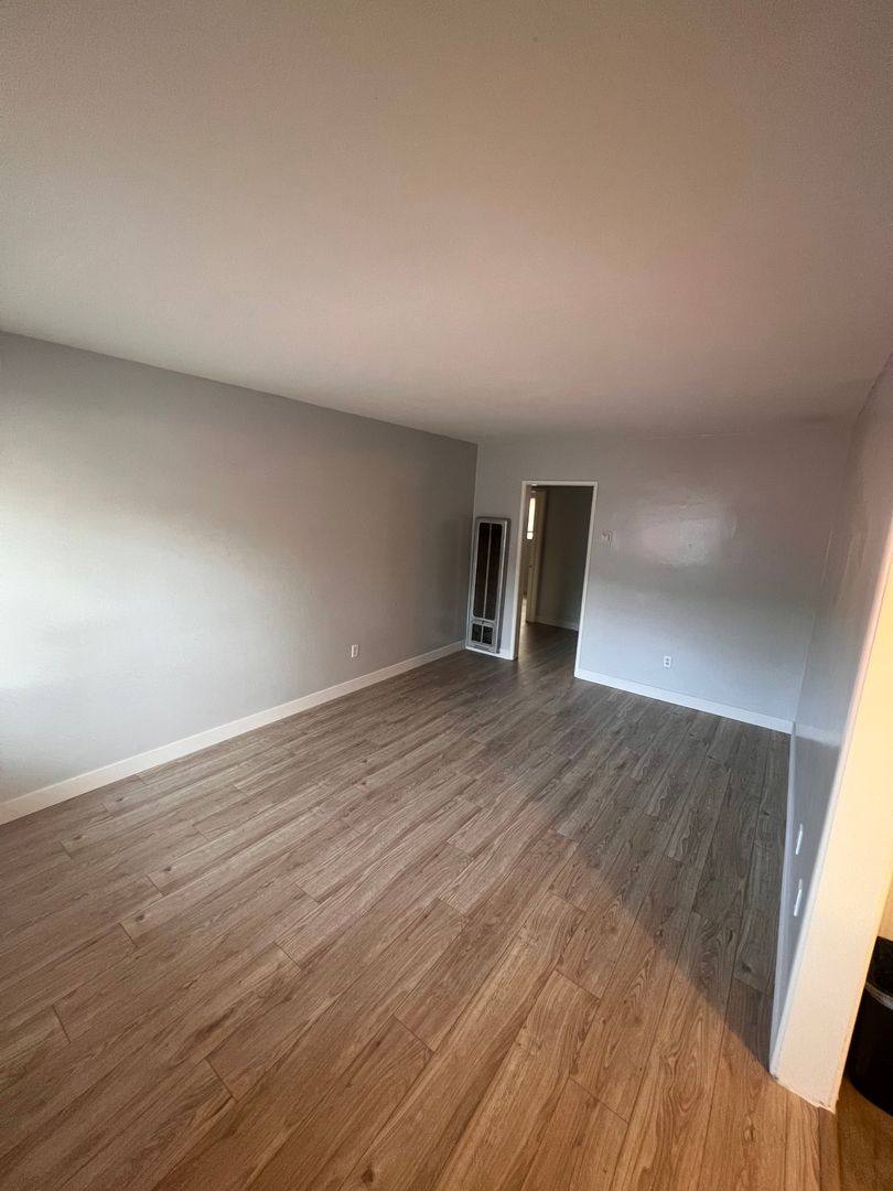 Apartment for rent at 6302 Comstock Ave, Whittier, CA 90601