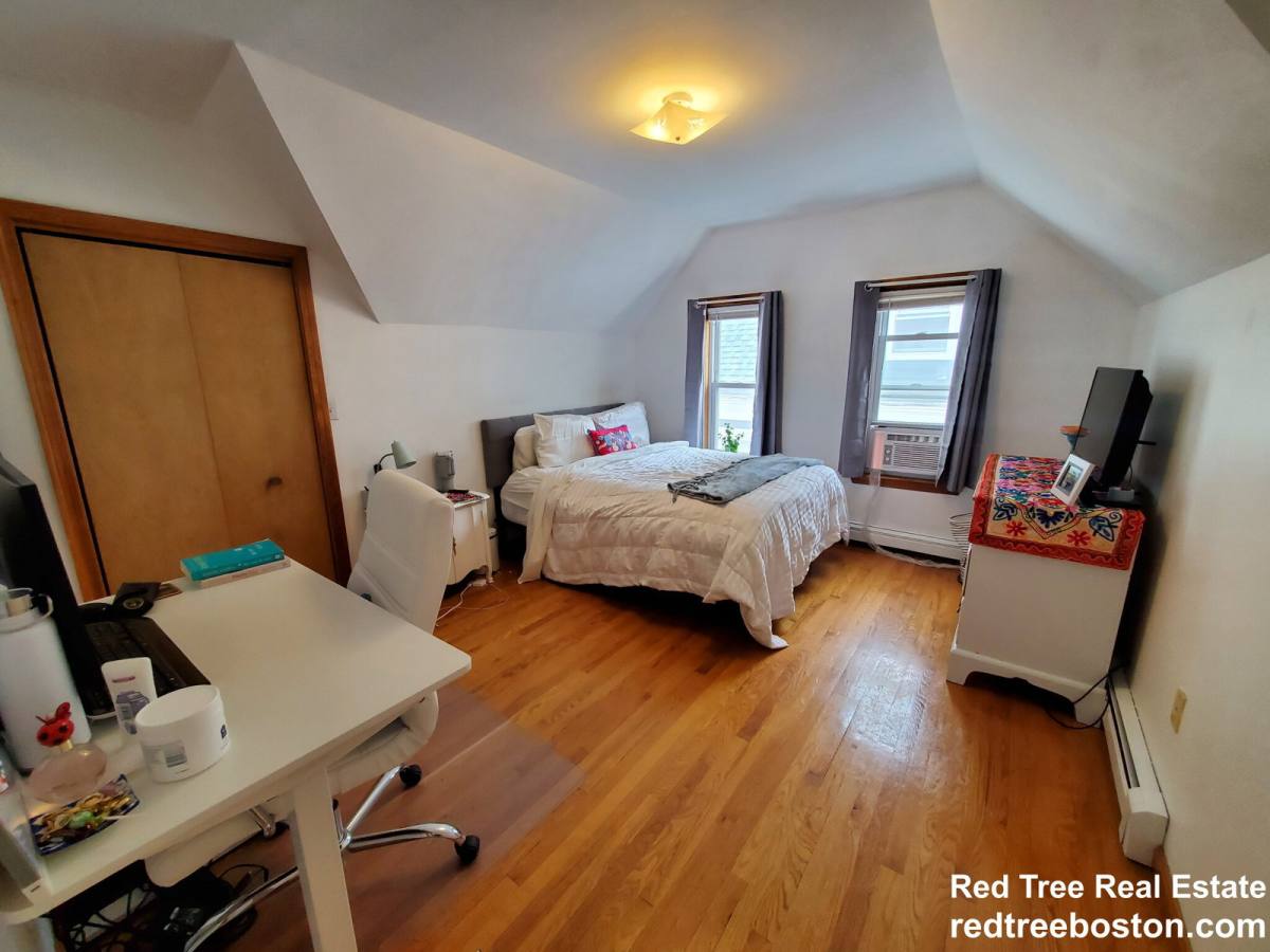 Apartment for rent at 66 Brooks St #2, Brighton, MA 02135