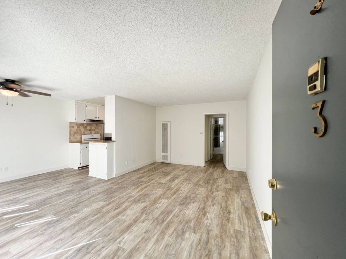Apartment for rent at 3746 Canfield Ave, Los Angeles, CA 90034