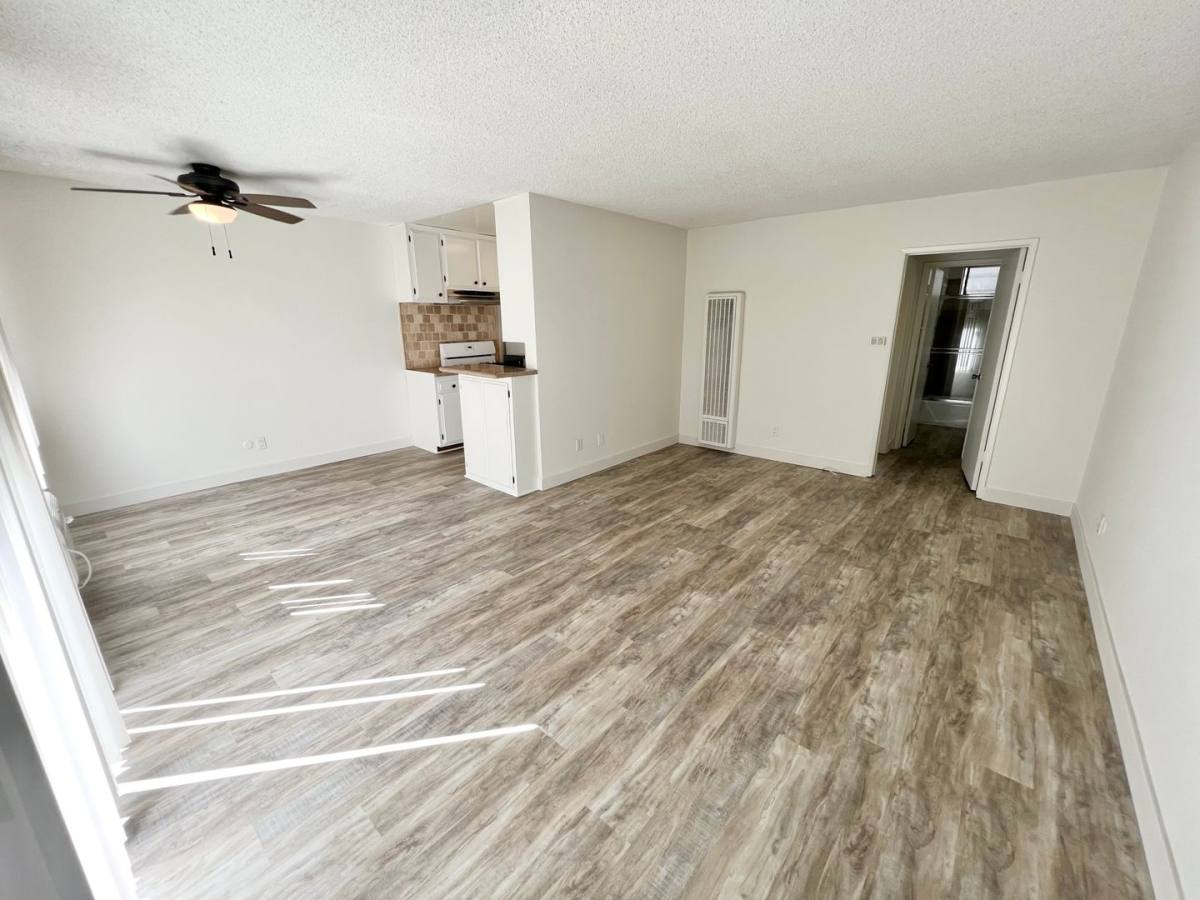 Apartment for rent at 3746 Canfield Ave, Los Angeles, CA 90034