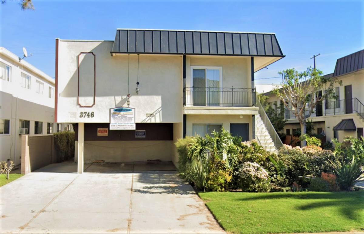 Apartment for rent at 3746 Canfield Ave, Los Angeles, CA 90034