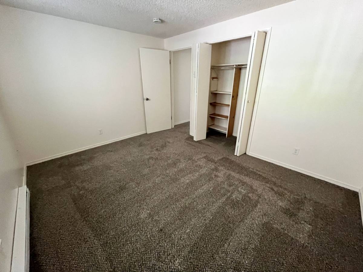 Apartment for rent at 1425-1525 Tracy Court, Albany, OR 97321