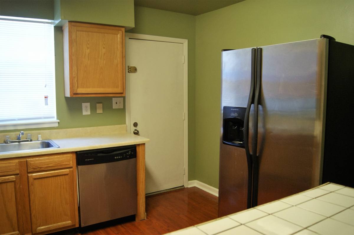 Townhouse for rent at 918 N Central Ave, Baltimore, MD 21202