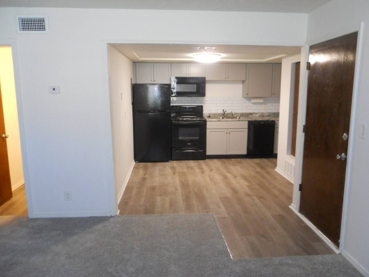 Apartment for rent at 2003 W 27th St #2, Lawrence, KS 66046