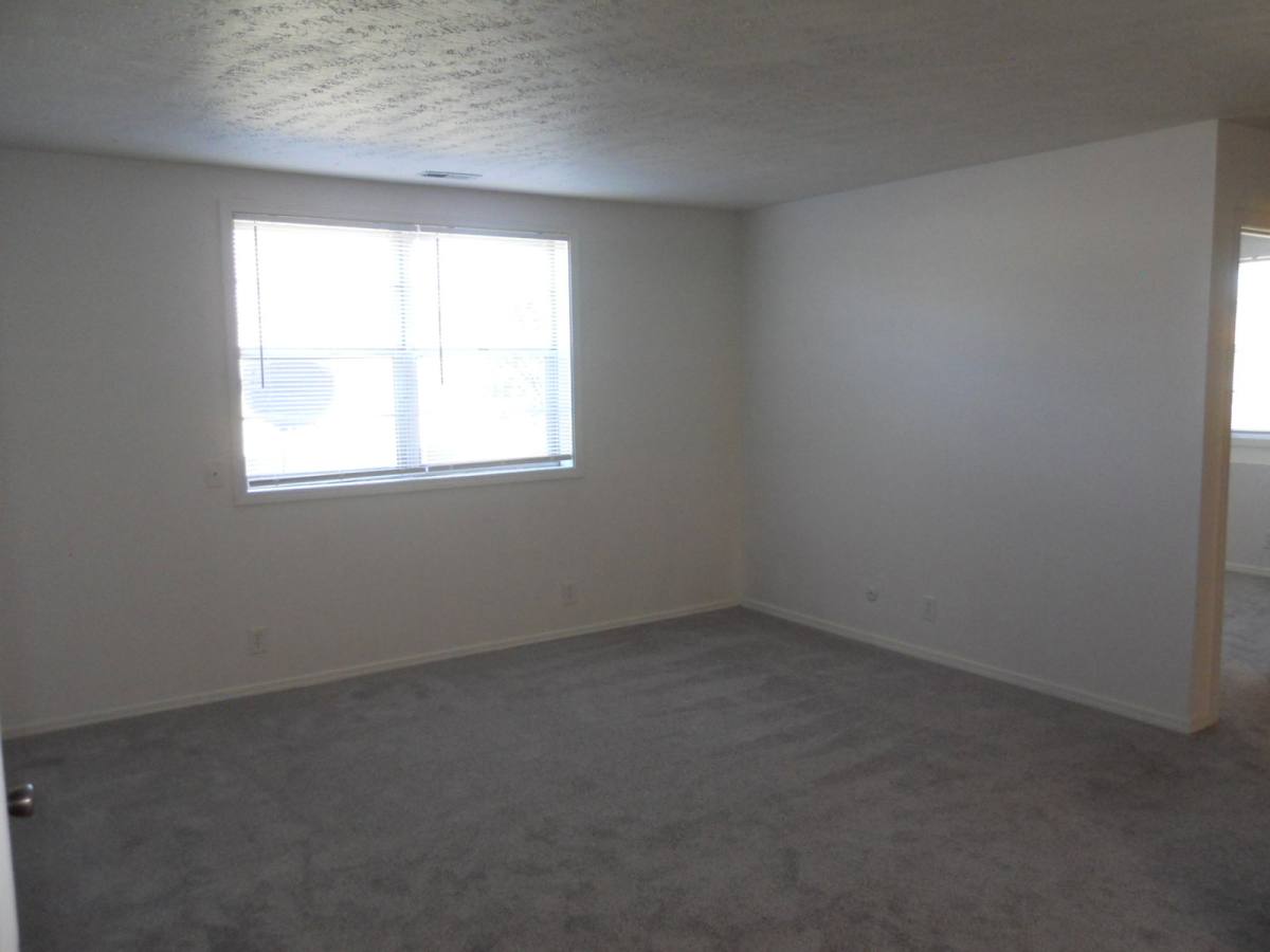 Apartment for rent at 2003 W 27th St #2, Lawrence, KS 66046