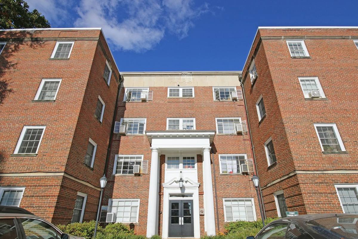 Apartment for rent at 32 University Circle, Charlottesville, VA 22903