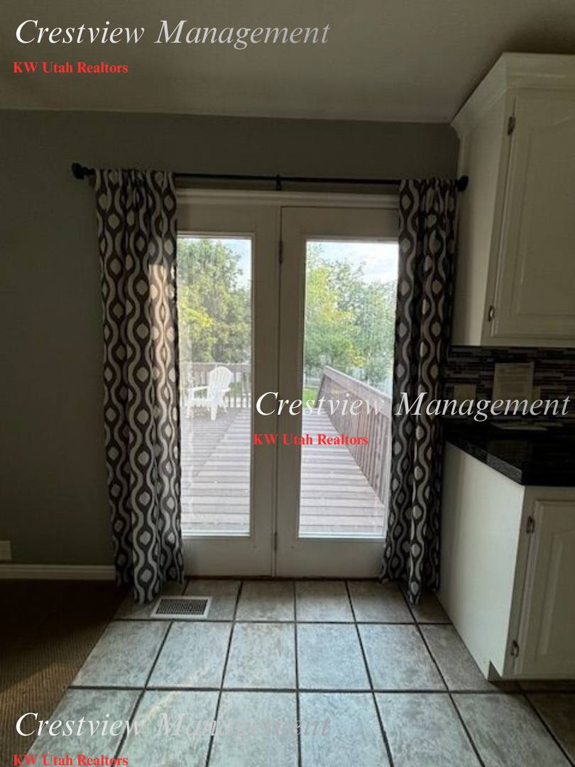 Apartment for rent at 10519 S Poplar Grove, South Jordan, UT 84095