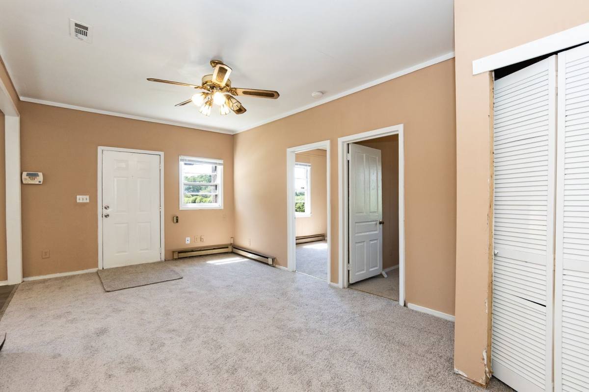 Apartment for rent at 909 S McKay Ave, Dunn, NC 28334
