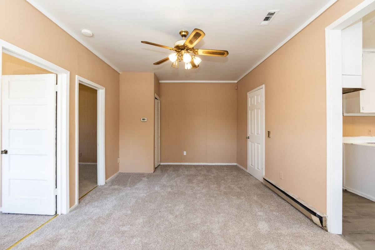 Apartment for rent at 909 S McKay Ave, Dunn, NC 28334