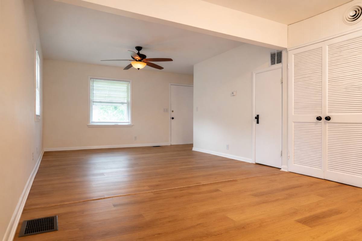 House for rent at 4011 Crawford Ave, Louisville, KY 40218