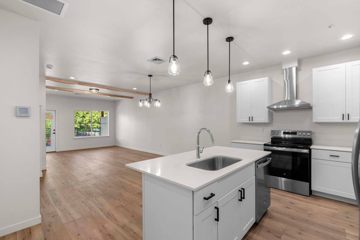 Apartment for rent at 412 Aplets Way, Cashmere, WA 98815