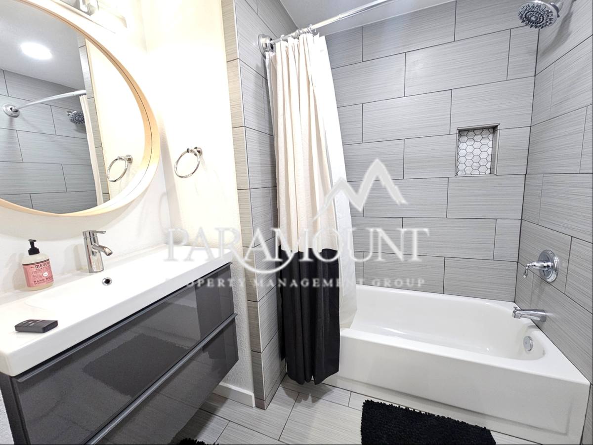 Condo for rent at 500 N National Ave, Bremerton, WA 98312
