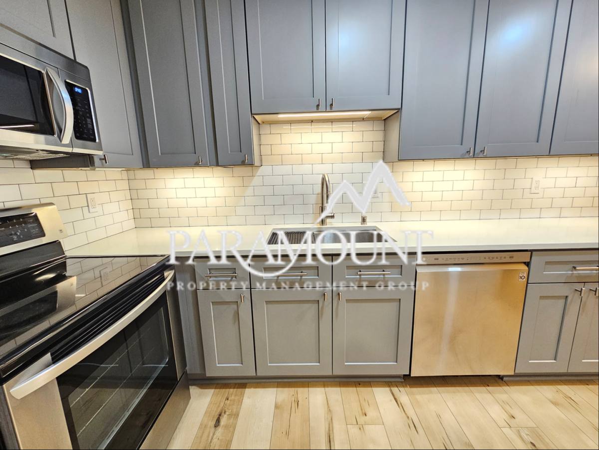Condo for rent at 500 N National Ave, Bremerton, WA 98312