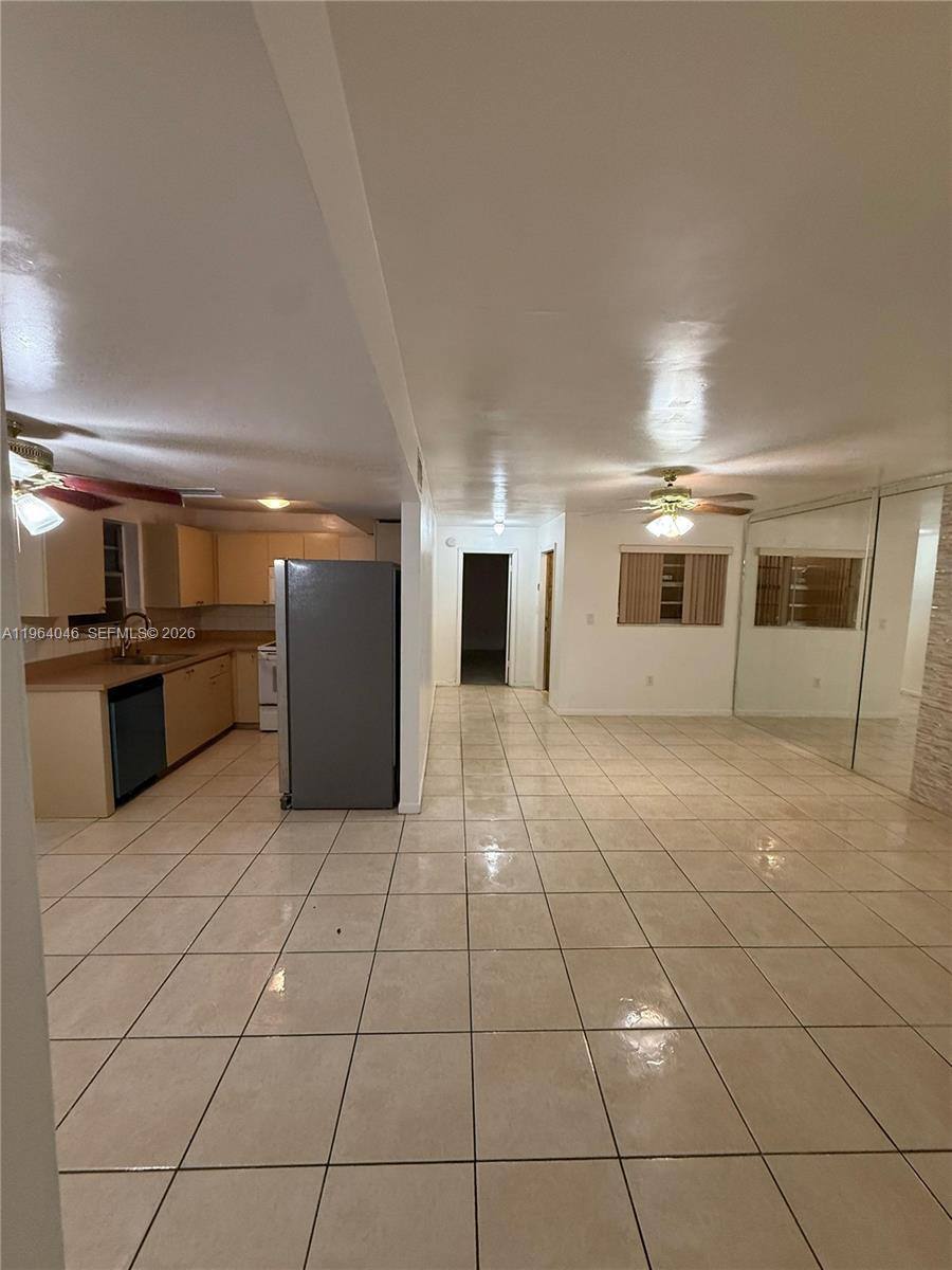 Apartment for rent at 11101 Royal Palm Blvd, Coral Springs, FL 33065