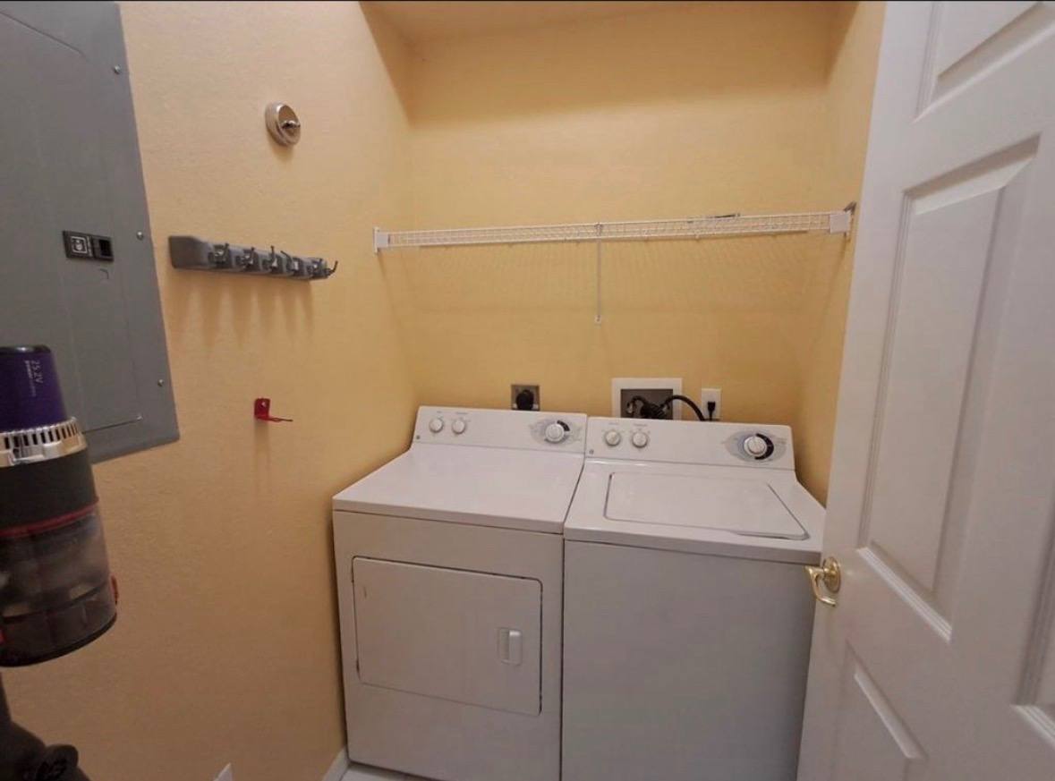 Townhouse for rent at 7880 Lake Sawgrass Loop, Fort Myers, FL 33907