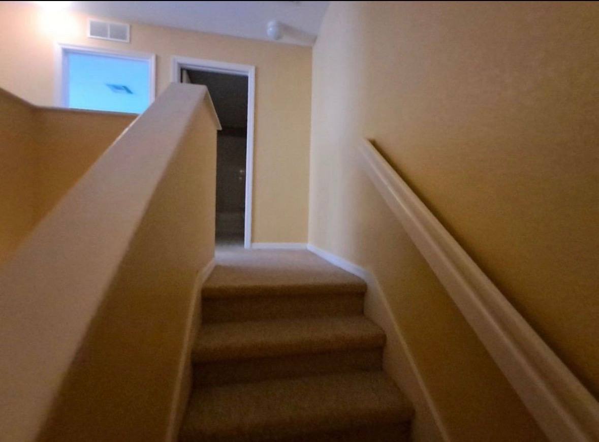 Townhouse for rent at 7880 Lake Sawgrass Loop, Fort Myers, FL 33907