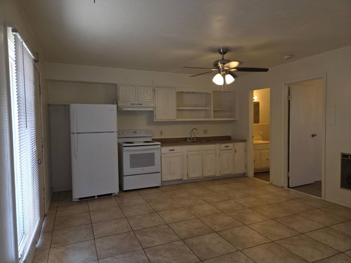 Apartment for rent at 288 N Cactus Rd #12, Apache Junction, AZ 85119