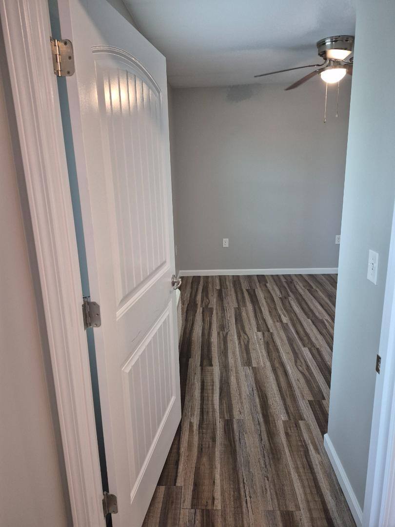 Apartment for rent at 258 E Third St #12, London, KY 40741