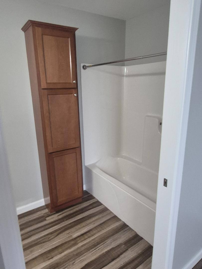 Apartment for rent at 258 E Third St #12, London, KY 40741