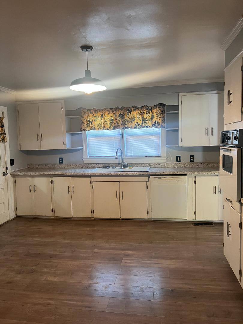 House for rent at 713 Cherokee Rd, Florence, SC 29501