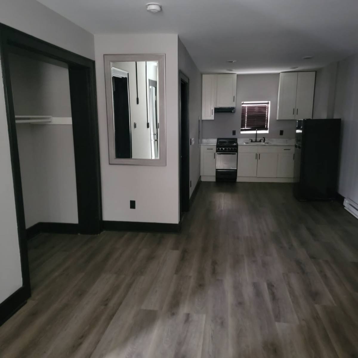 Apartment for rent at 450-452 Fairwood Ave 452 D St, Columbus, OH 43206