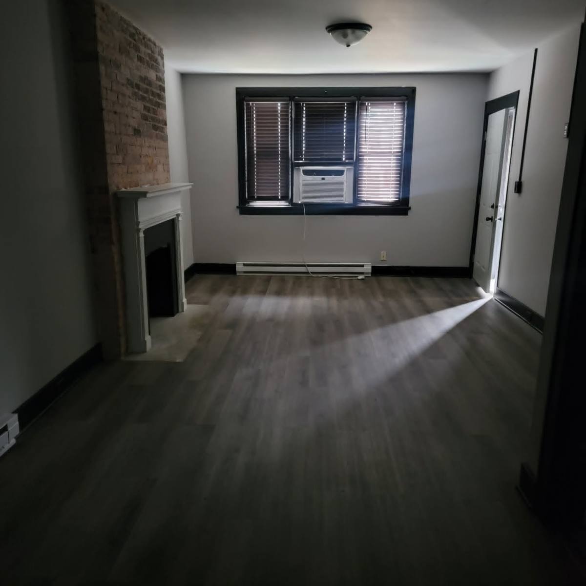Apartment for rent at 450-452 Fairwood Ave 452 D St, Columbus, OH 43206