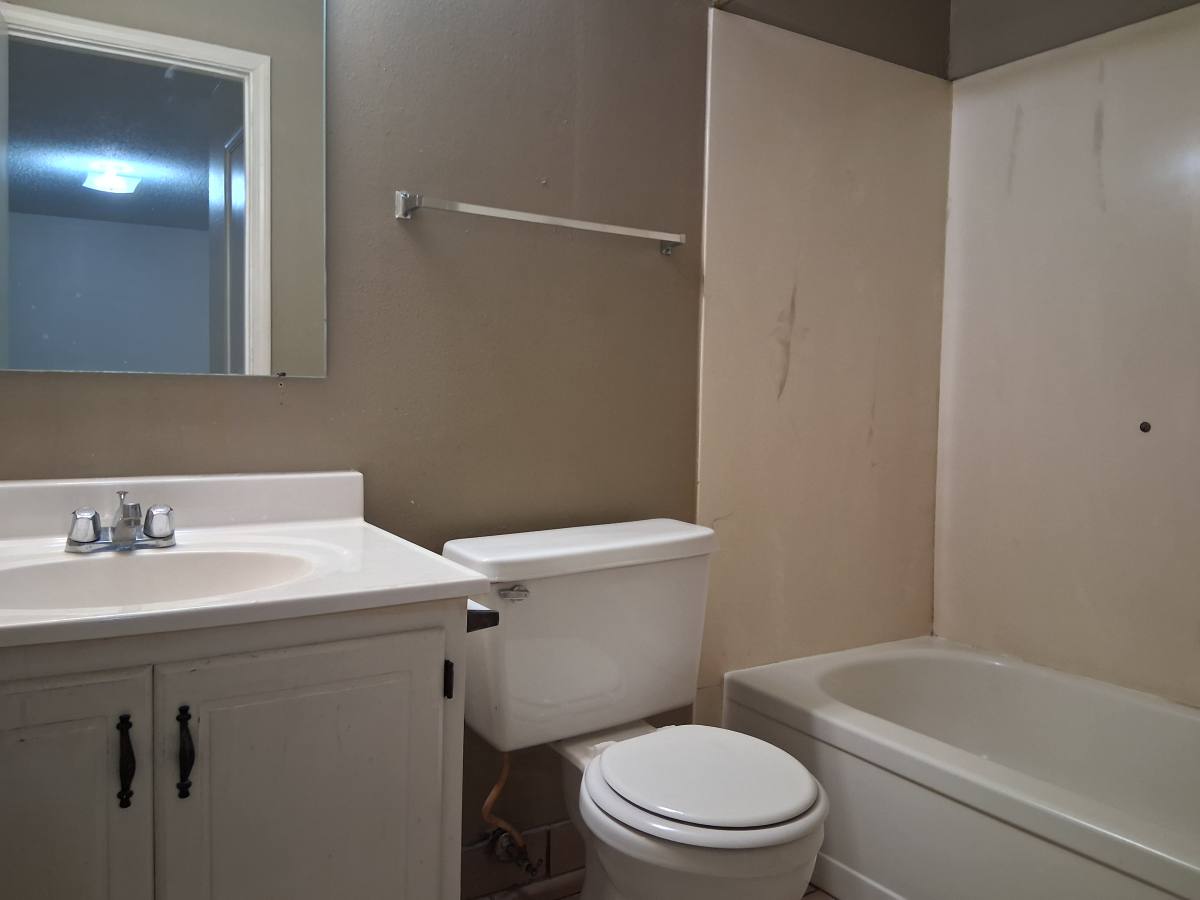 Apartment for rent at 8246 Ned Ave #C, Baton Rouge, LA 70820