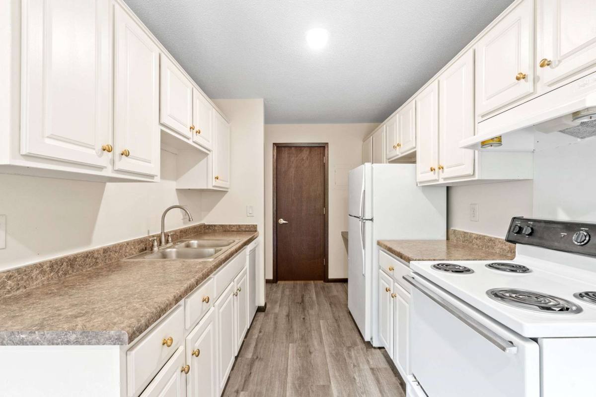 Apartment for rent at Como Park, 1415 Jessamine Ave W, Saint Paul, MN 55108