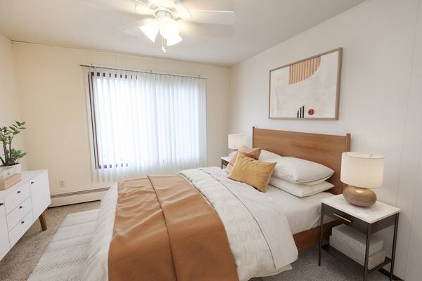 Apartment for rent at Como Park, 1415 Jessamine Ave W, Saint Paul, MN 55108