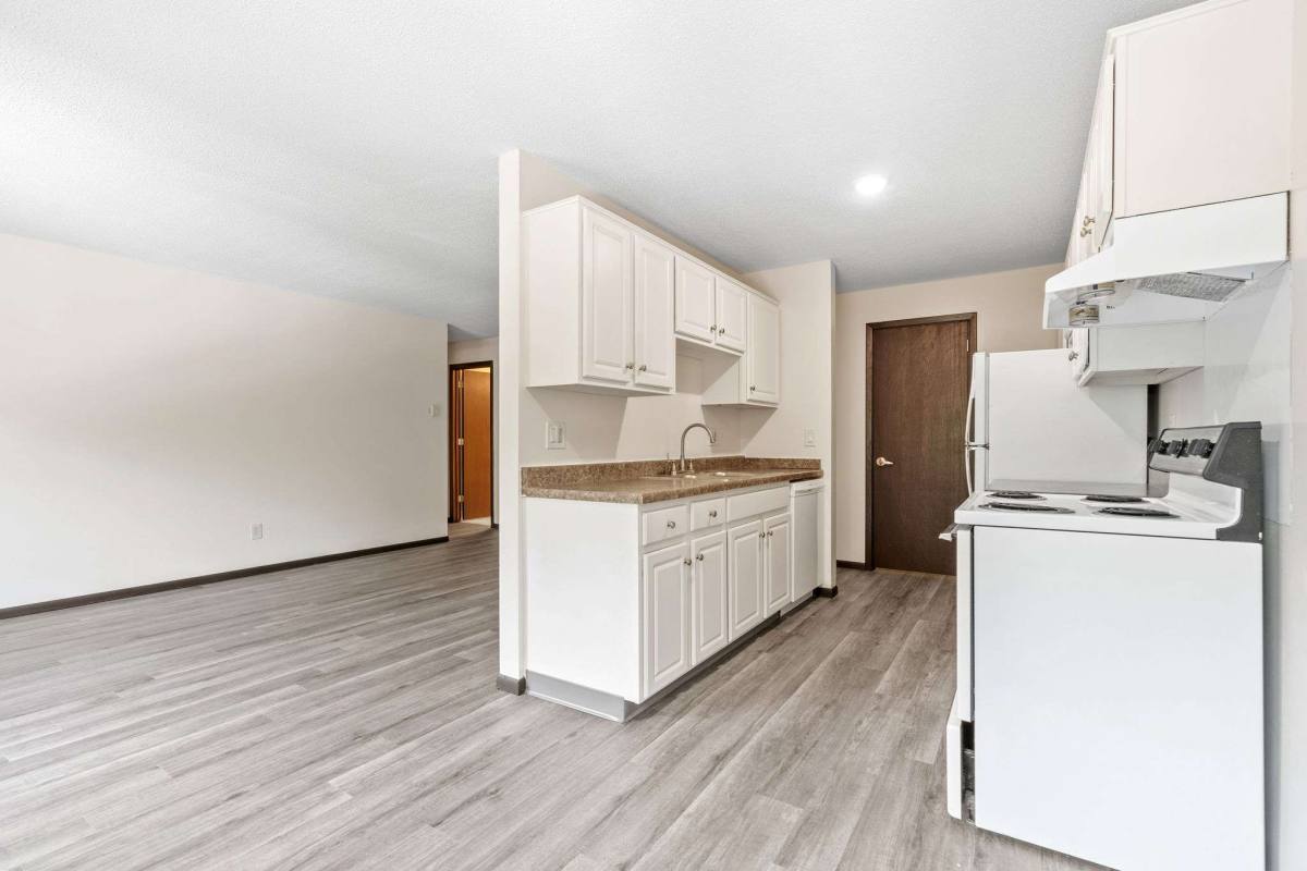 Apartment for rent at Como Park, 1415 Jessamine Ave W, Saint Paul, MN 55108